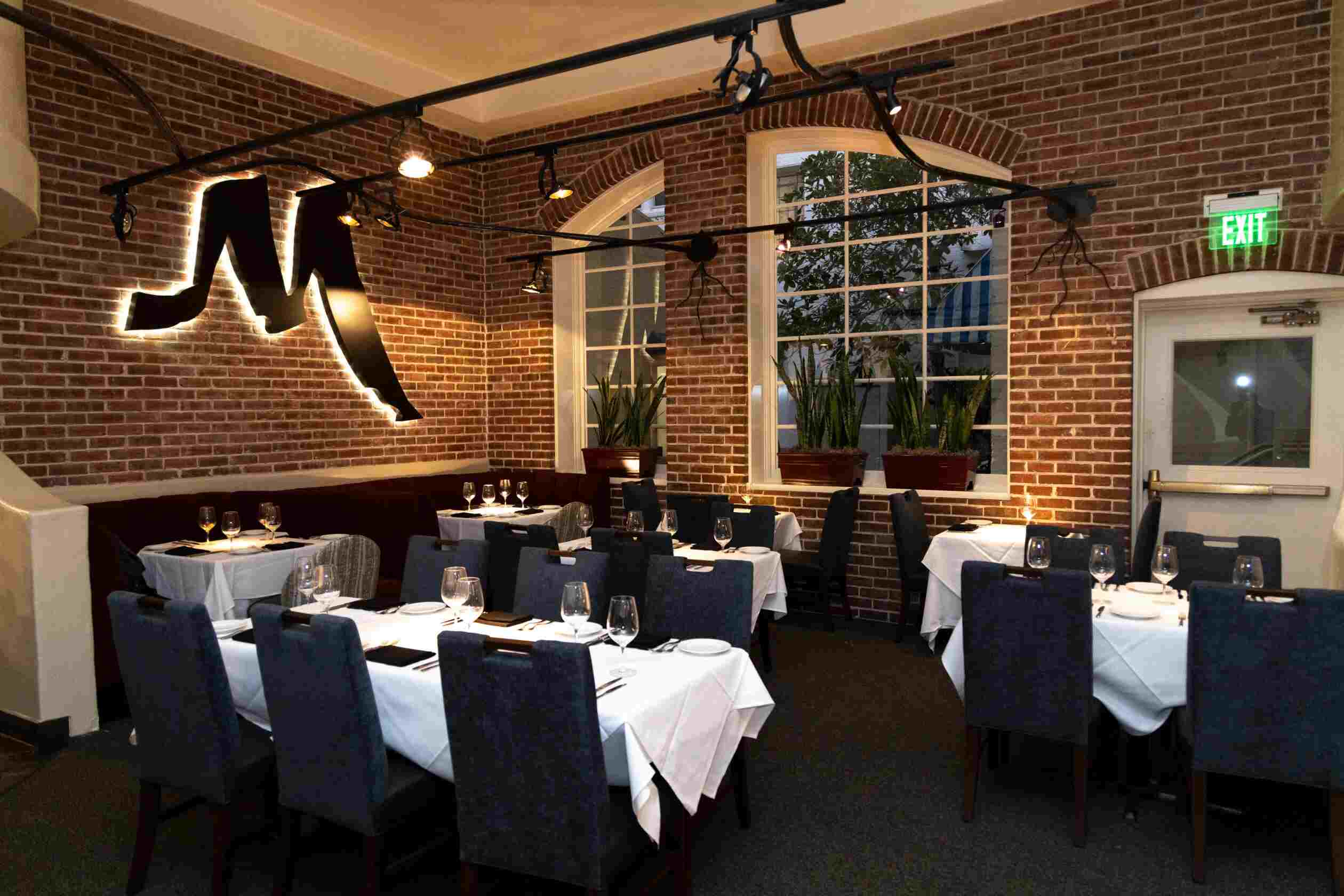 Montrio Parker Room